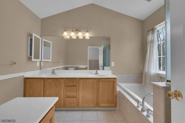 4 Tanglewood Way, Mount Olive Twp., NJ 07828