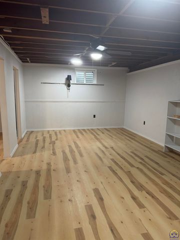 2524 SE Indiana AVE, Topeka, KS 66605