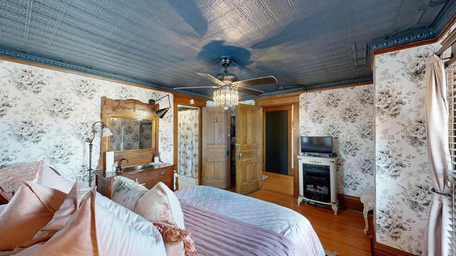 200 W State STREET, Westby, WI 54667