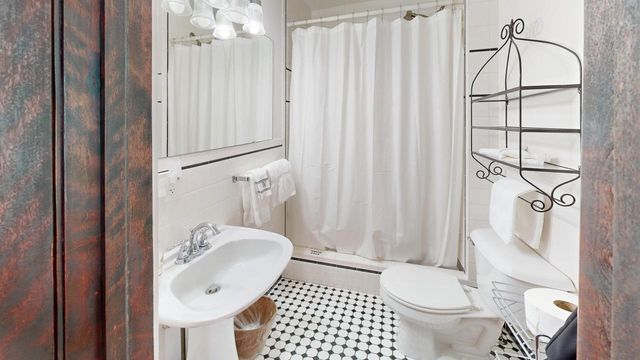 200 W State STREET, Westby, WI 54667