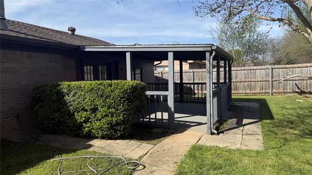 1315 Saturn Drive, Cedar Hill, TX 75104