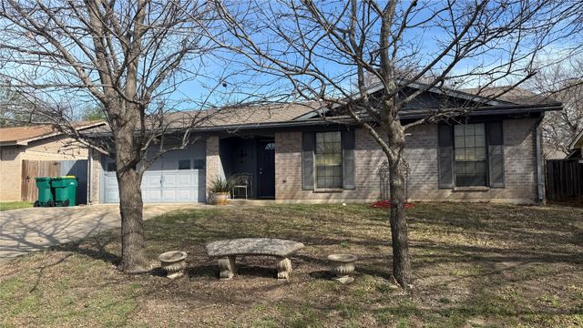 1315 Saturn Drive, Cedar Hill, TX 75104