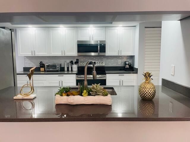 2255 Lindell Boulevard 4103, Delray Beach, FL 33444