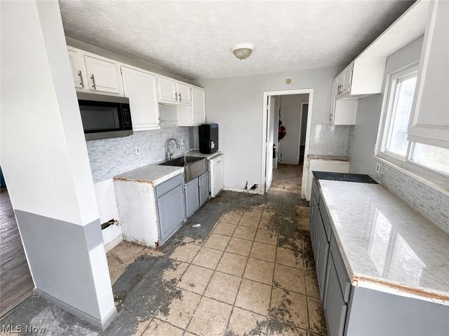 6294 Randolph Road, Bedford Heights, OH 44146