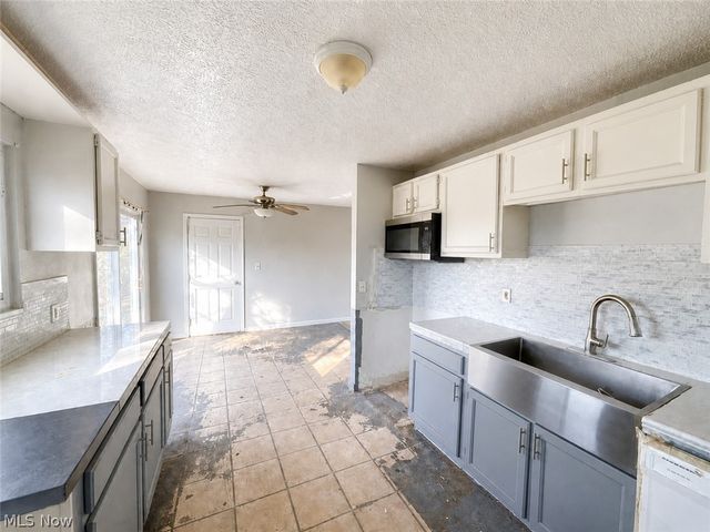 6294 Randolph Road, Bedford Heights, OH 44146