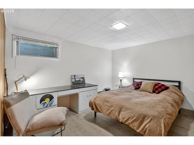 2860 BAKER Blvd, Eugene, OR 97403