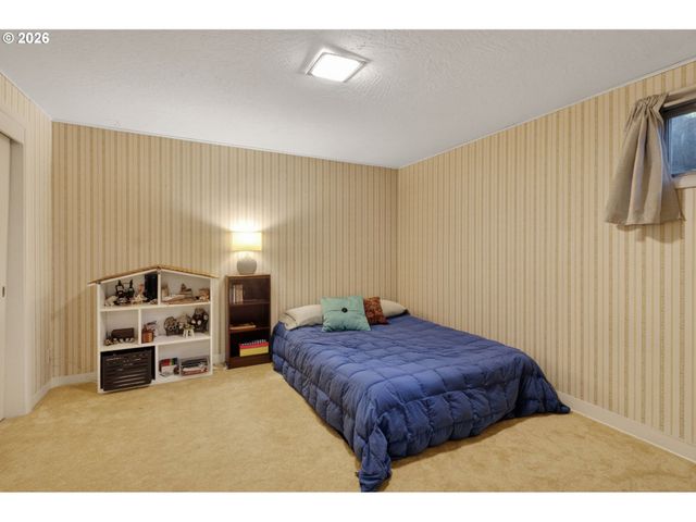 2860 BAKER Blvd, Eugene, OR 97403