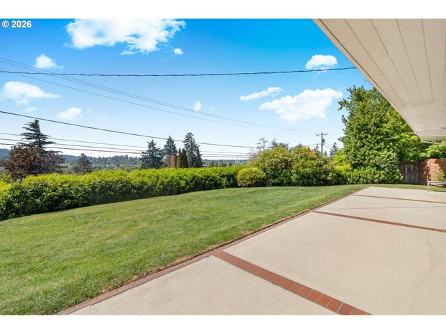 2860 BAKER Blvd, Eugene, OR 97403