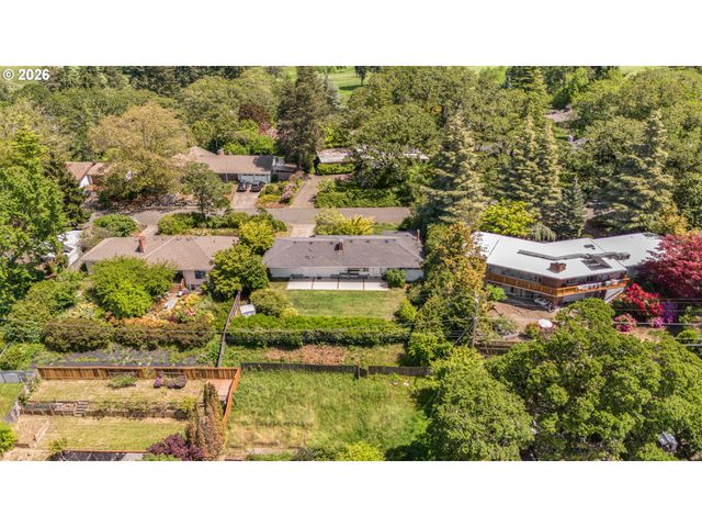 2860 BAKER Blvd, Eugene, OR 97403