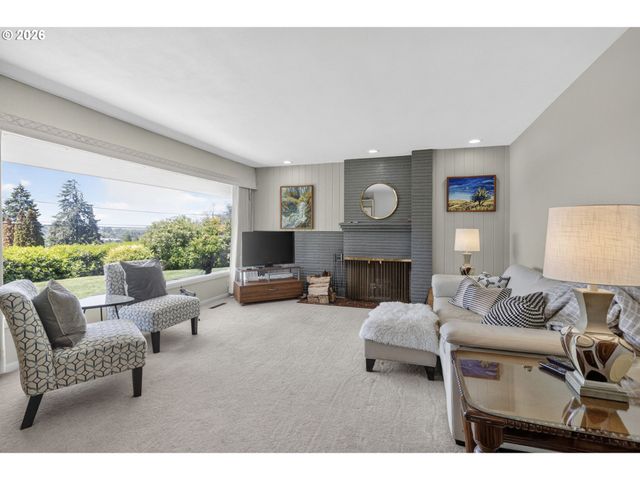 2860 BAKER Blvd, Eugene, OR 97403