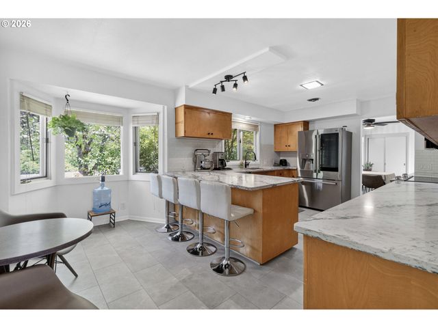 2860 BAKER Blvd, Eugene, OR 97403