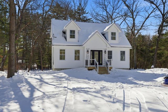 6 Janvrin Drive, Seabrook, NH 03874