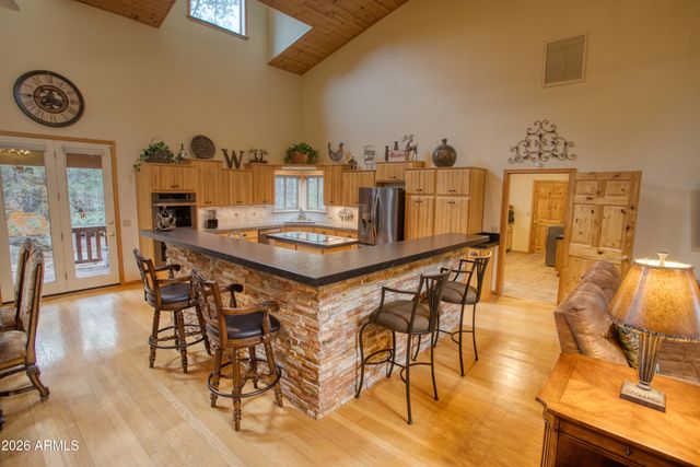 826 PINE CREEK Circle, Lakeside, AZ 85929