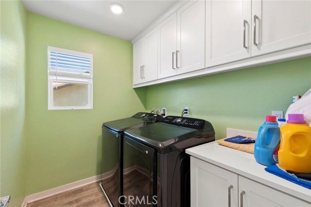 15765 Kings Peak Dr, Fontana, CA 92336