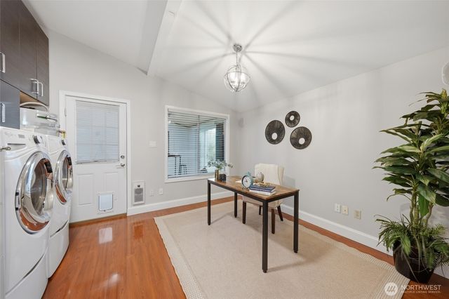 1425 Jones Avenue NE, Renton, WA 98056