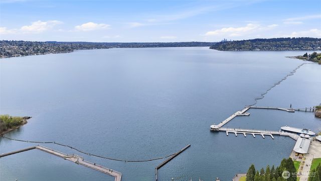 1425 Jones Avenue NE, Renton, WA 98056