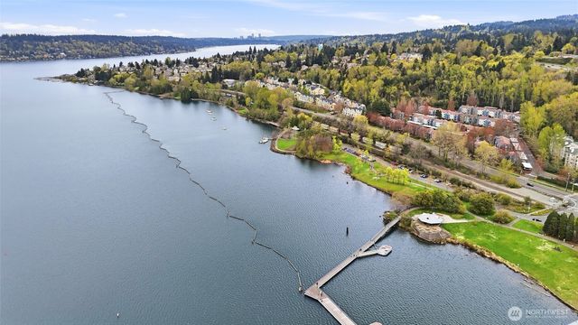 1425 Jones Avenue NE, Renton, WA 98056