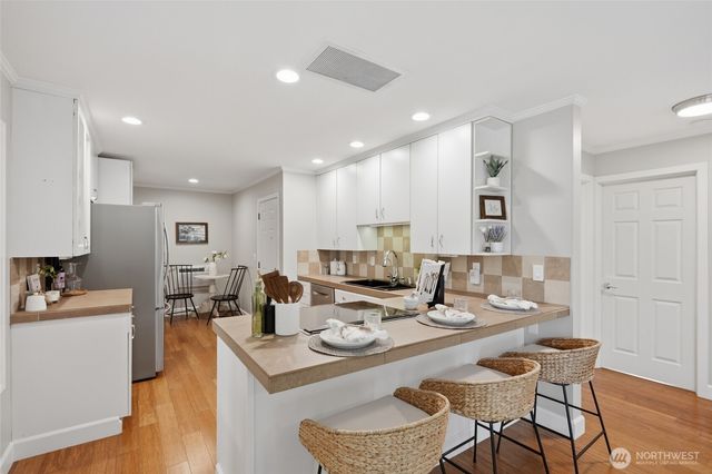 1425 Jones Avenue NE, Renton, WA 98056