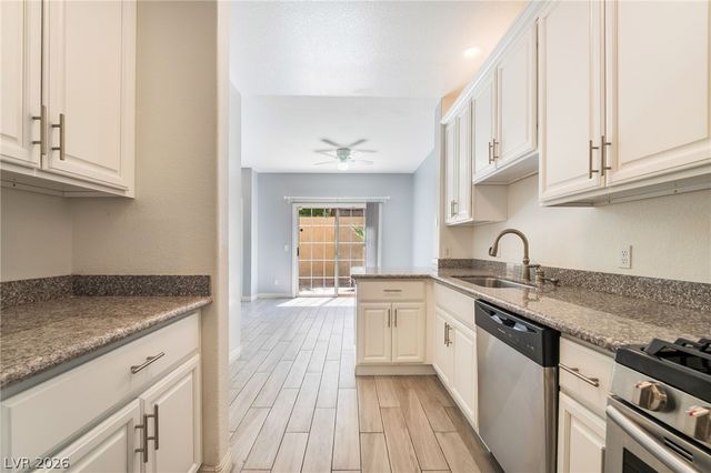 9631 Lame Horse Drive, Las Vegas, NV 89123