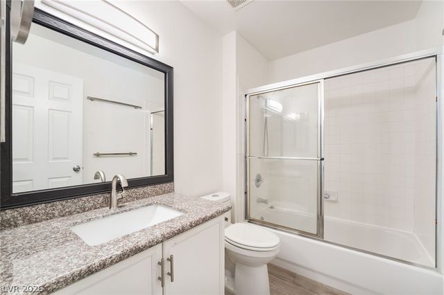 9631 Lame Horse Drive, Las Vegas, NV 89123