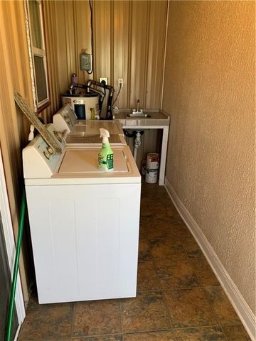 1447 SPRING BAYOU Road, Marksville, LA 71351