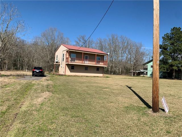 1447 SPRING BAYOU Road, Marksville, LA 71351