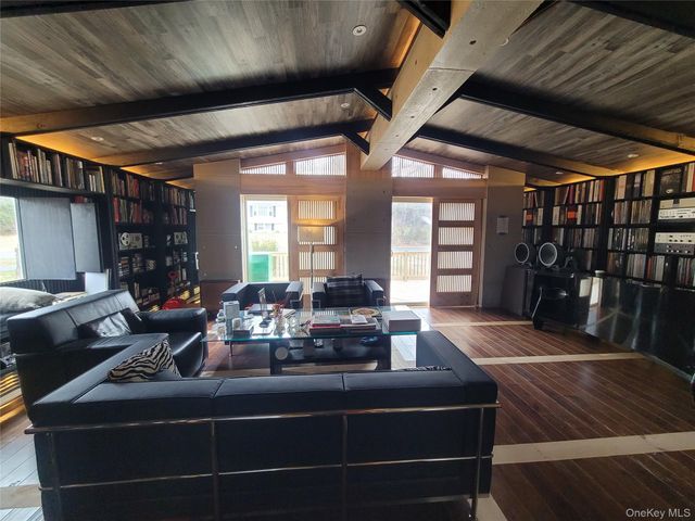 30 Straight Path, Rock Hill, NY 12775