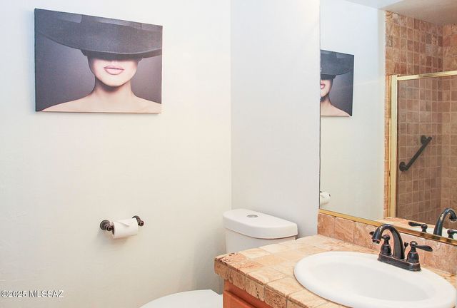 5202 N Spring View Drive, Tucson, AZ 85749