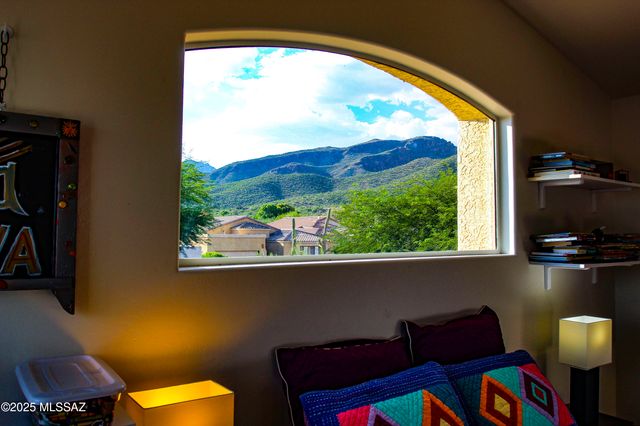 5202 N Spring View Drive, Tucson, AZ 85749