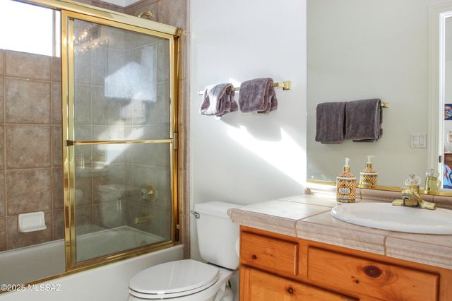 5202 N Spring View Drive, Tucson, AZ 85749