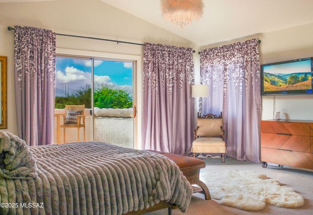 5202 N Spring View Drive, Tucson, AZ 85749