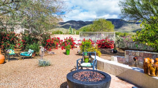 5202 N Spring View Drive, Tucson, AZ 85749