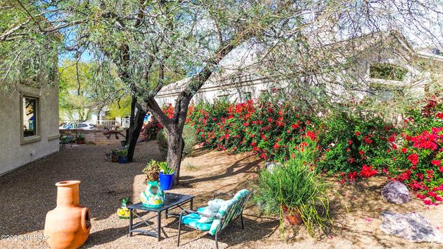 5202 N Spring View Drive, Tucson, AZ 85749