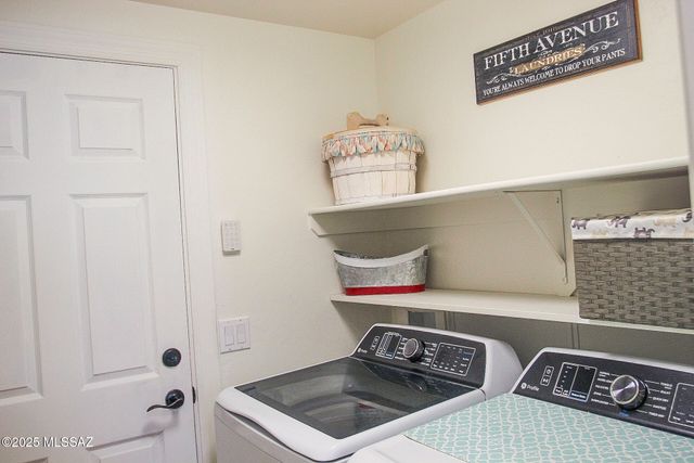 5202 N Spring View Drive, Tucson, AZ 85749