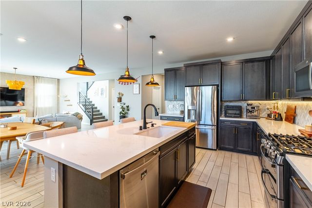 1320 Hudson Creek Place, North Las Vegas, NV 89084