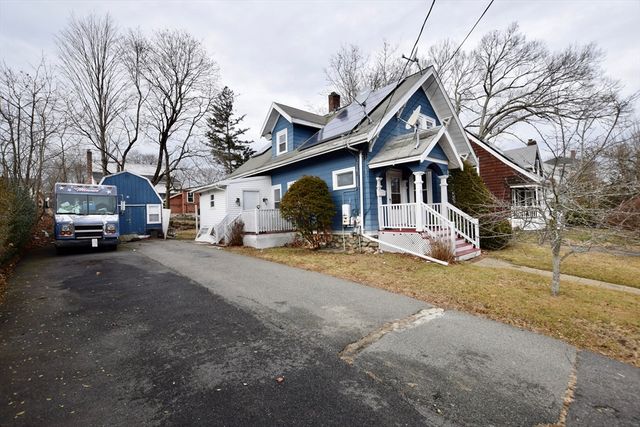 135 Ash St., Brockton, MA 02301