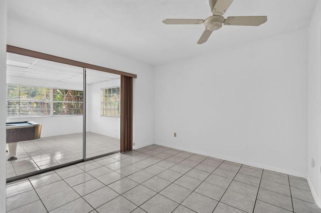 842 Fathom Road W, North Palm Beach, FL 33408