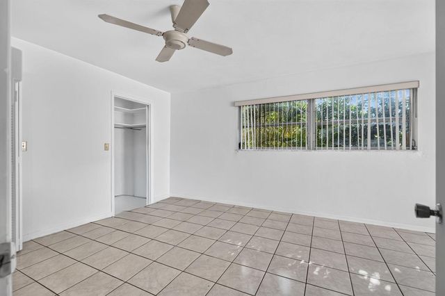 842 Fathom Road W, North Palm Beach, FL 33408