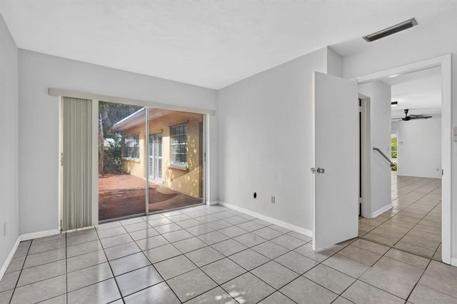 842 Fathom Road W, North Palm Beach, FL 33408
