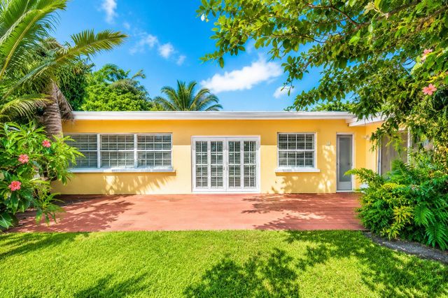 842 Fathom Road W, North Palm Beach, FL 33408