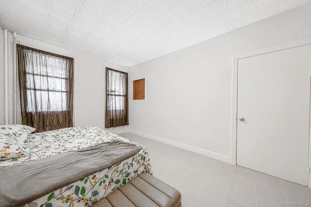 84 Autumn Avenue, Brooklyn, NY 11208