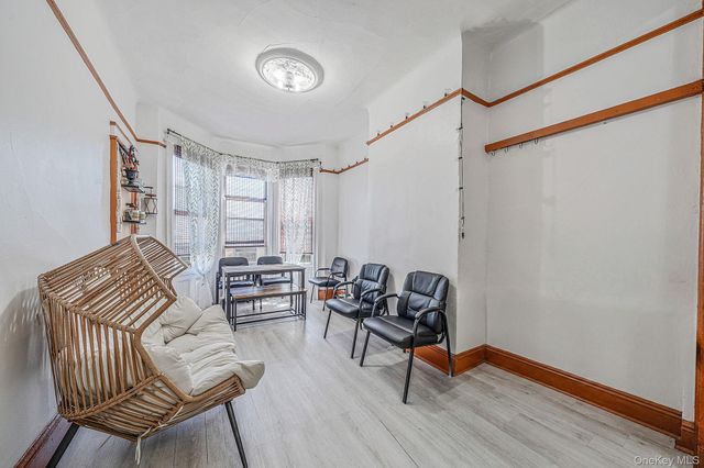 84 Autumn Avenue, Brooklyn, NY 11208