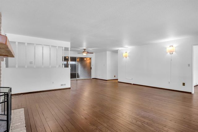 944 47th St, Sacramento, CA 95819