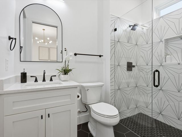324 Charlie Joseph Drive, Van Alstyne, TX 75495