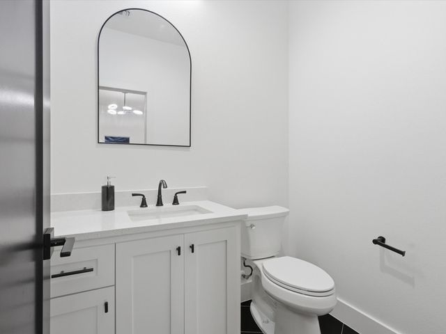 324 Charlie Joseph Drive, Van Alstyne, TX 75495