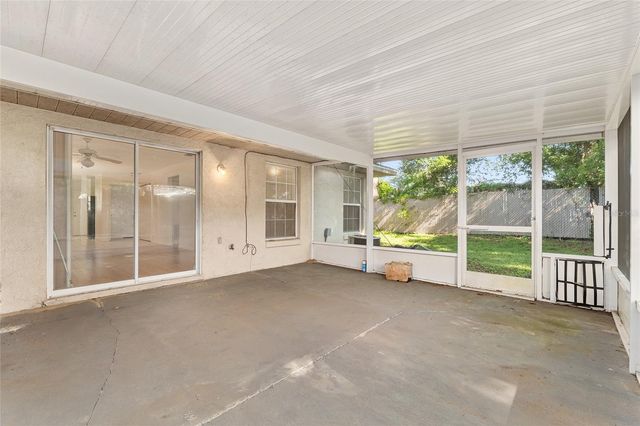 11191 SE 55TH AVENUE ROAD 401, Belleview, FL 34420