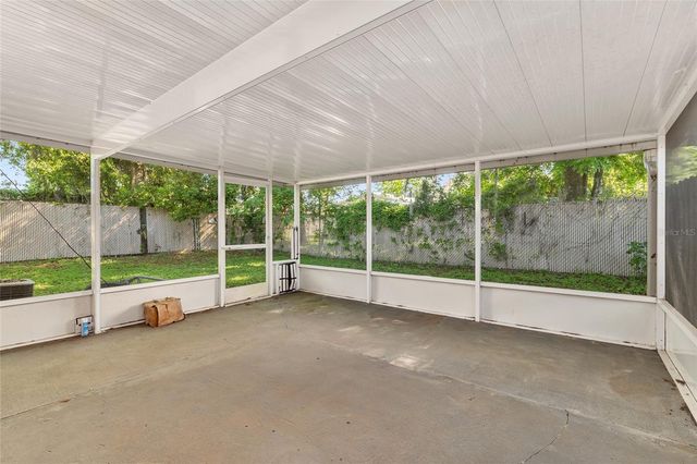 11191 SE 55TH AVENUE ROAD 401, Belleview, FL 34420