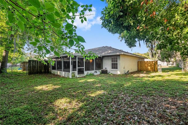 11191 SE 55TH AVENUE ROAD 401, Belleview, FL 34420
