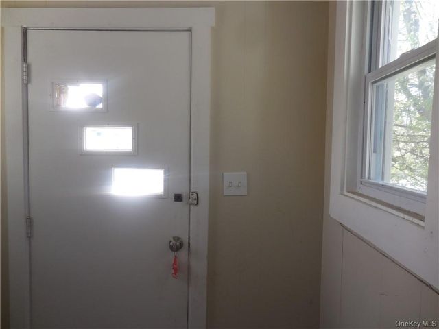 10 Edmunds Lane A, Pine Bush, NY 12566