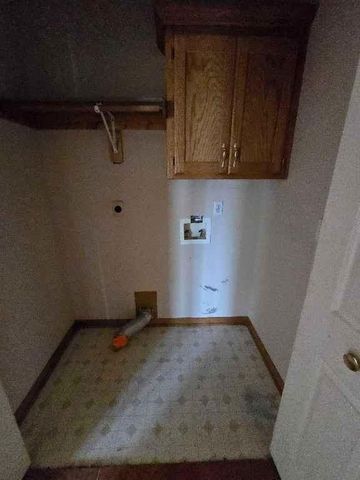 1208 Aspen Drive, Greenwood, MO 64034